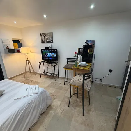 Xiii Apartmán *